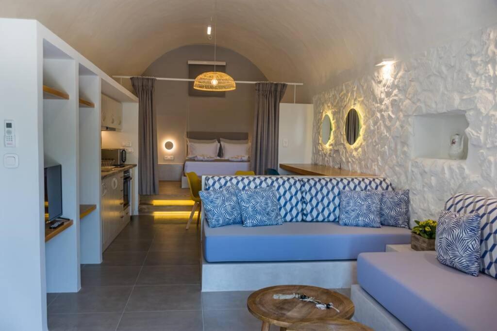 Pera Gyalos Casa Tholari Al Mareヴィラ エクステリア 写真