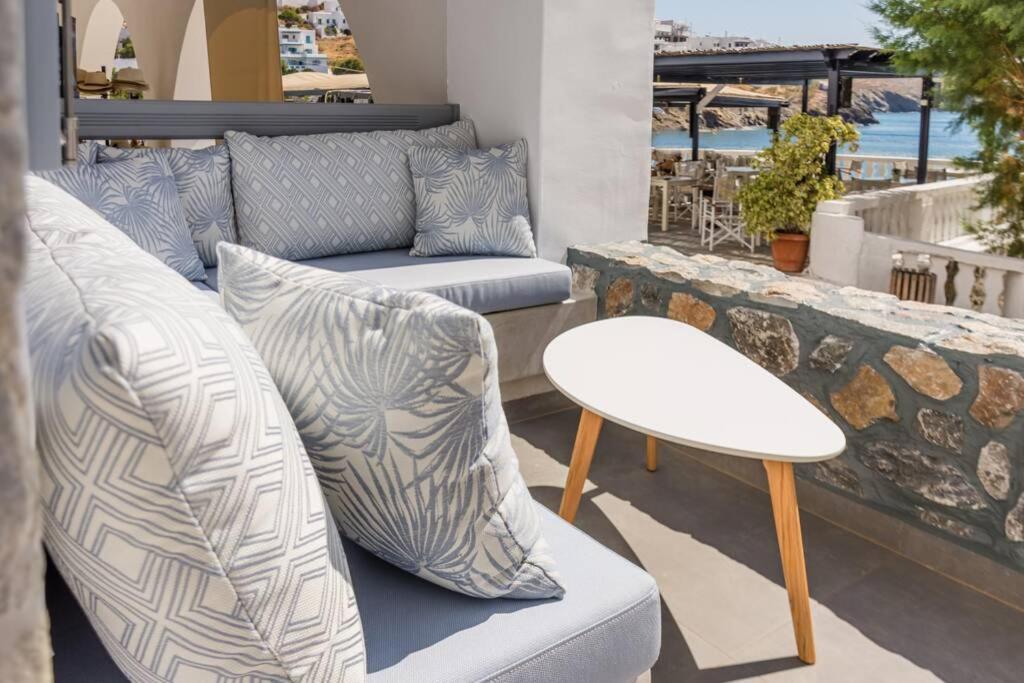 Pera Gyalos Casa Tholari Al Mareヴィラ エクステリア 写真