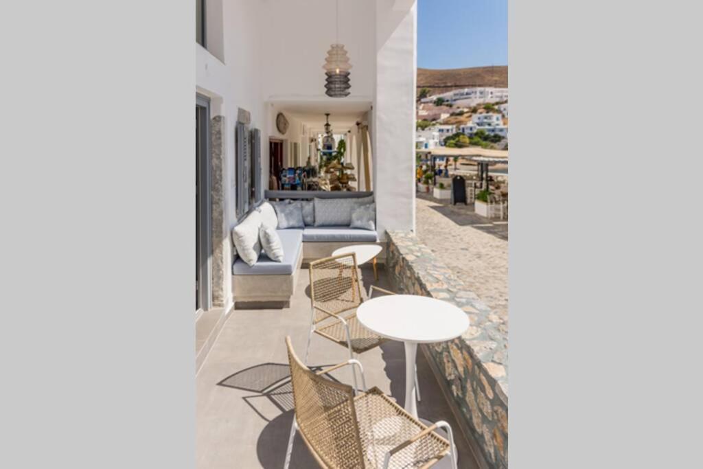 Pera Gyalos Casa Tholari Al Mareヴィラ エクステリア 写真