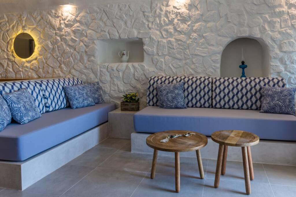 Pera Gyalos Casa Tholari Al Mareヴィラ エクステリア 写真