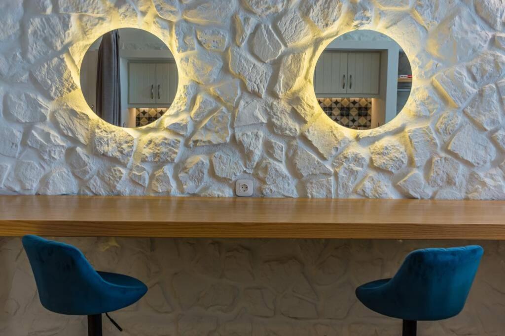 Pera Gyalos Casa Tholari Al Mareヴィラ エクステリア 写真